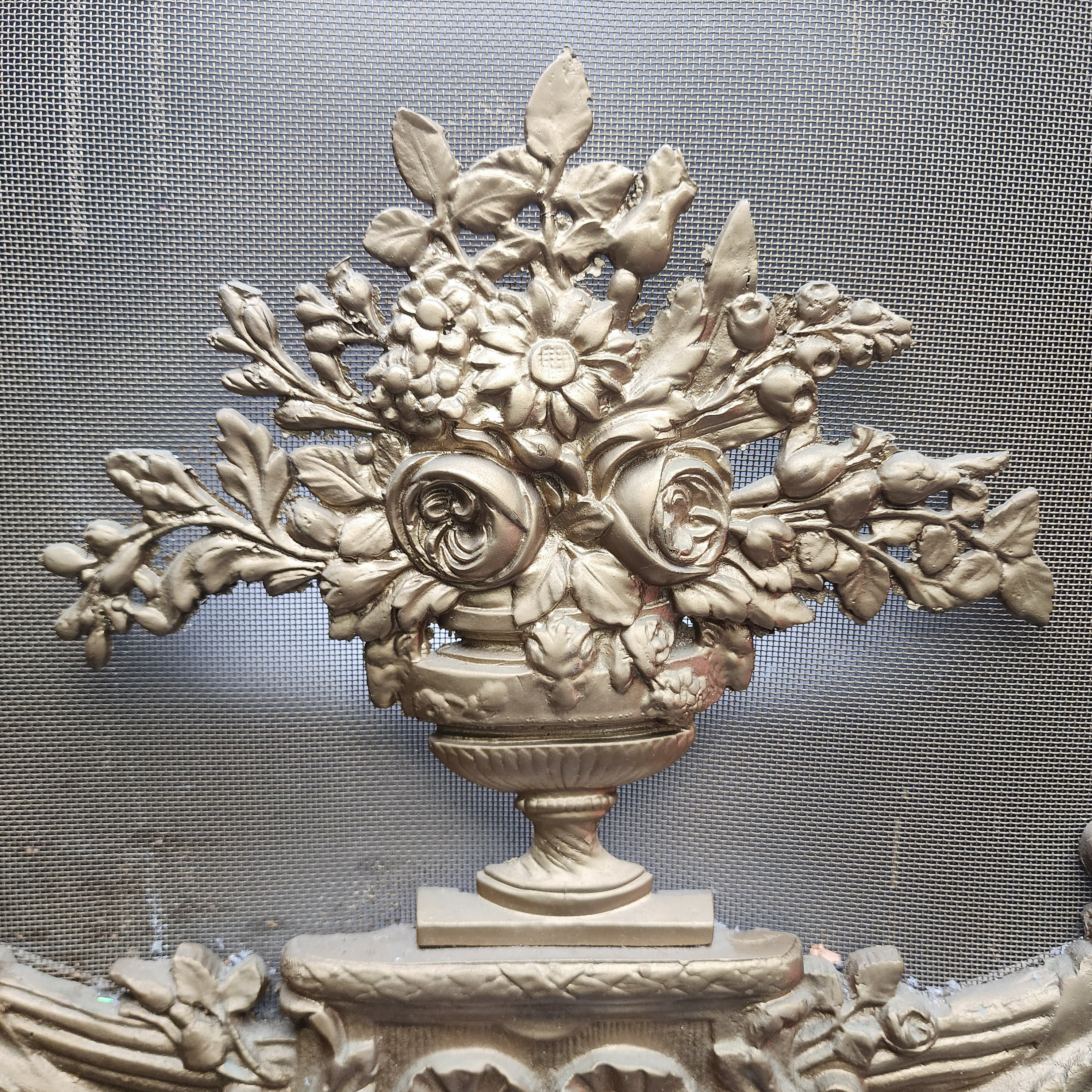 Antique 1800s Brass French Rococo Style Fireplace Screen 29x28 ✨ - Picture 2 of 11